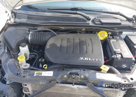 2018 Dodge Grand Caravan Sxt из США, поврежденный, VIN 2C4RDGCG9JR300351